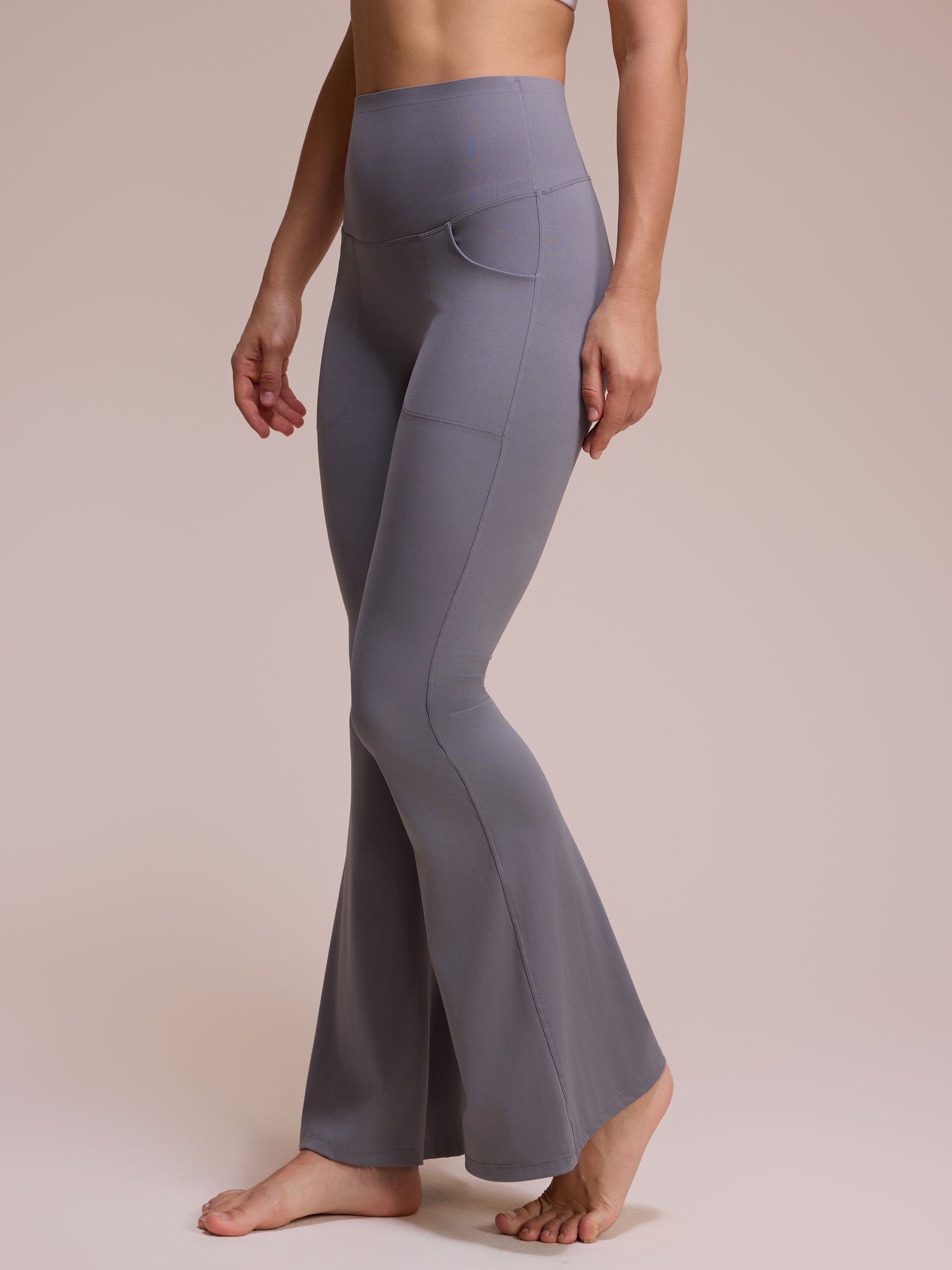 VICONOW Women¡¯s Flare Leggings with Pockets ¨C High Waist, Curve-Hugging Fit, Flattering Bootcut Style for Casual & Active Days