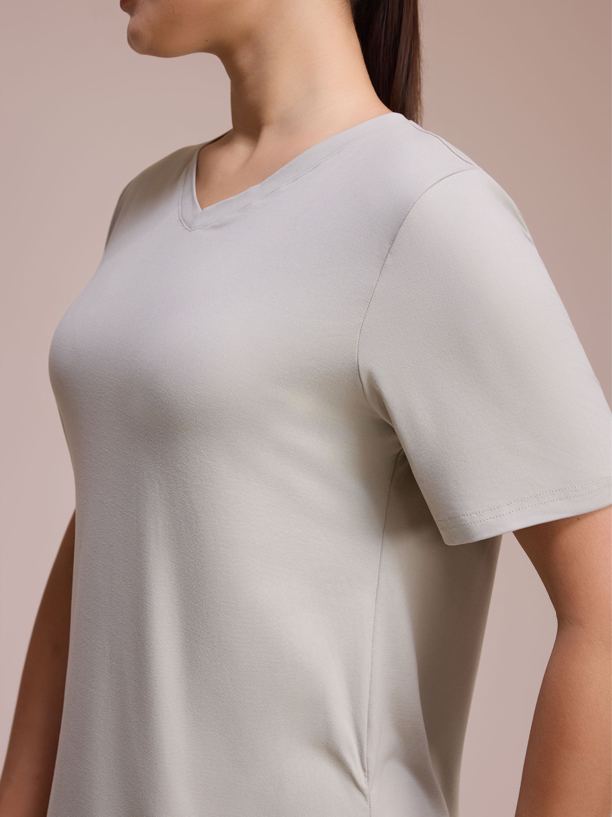 SHOWITTY 3-Pack Plus Size V-Neck T-Shirts for Women – Lightweight, Loose Fit Summer Essentials