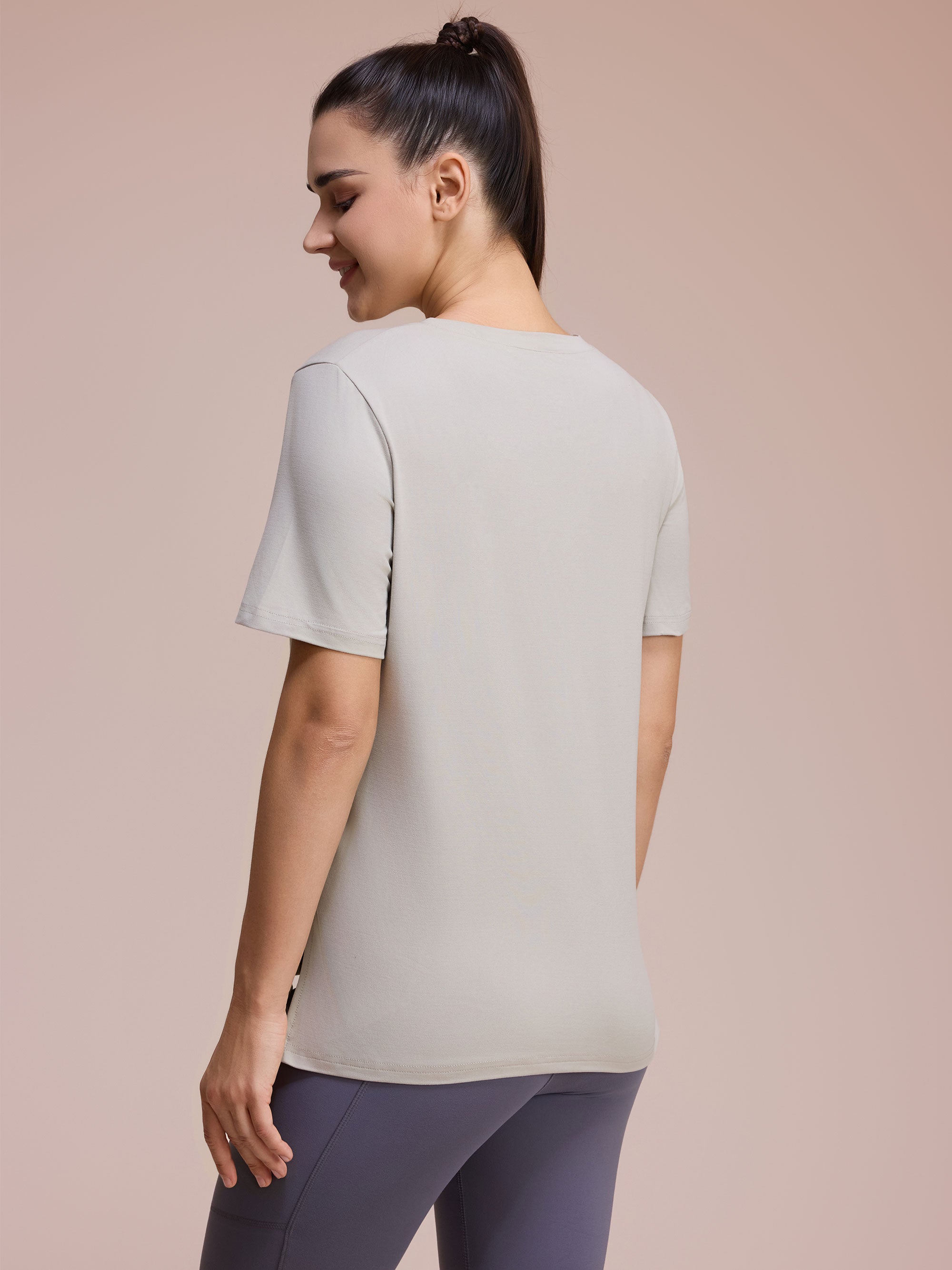 SHOWITTY 3-Pack Plus Size V-Neck T-Shirts for Women – Lightweight, Loose Fit Summer Essentials